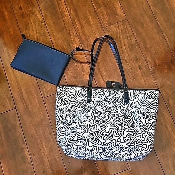 Coach x Keith Haring Reversible City Tote EUC! - Picture 4 of 15